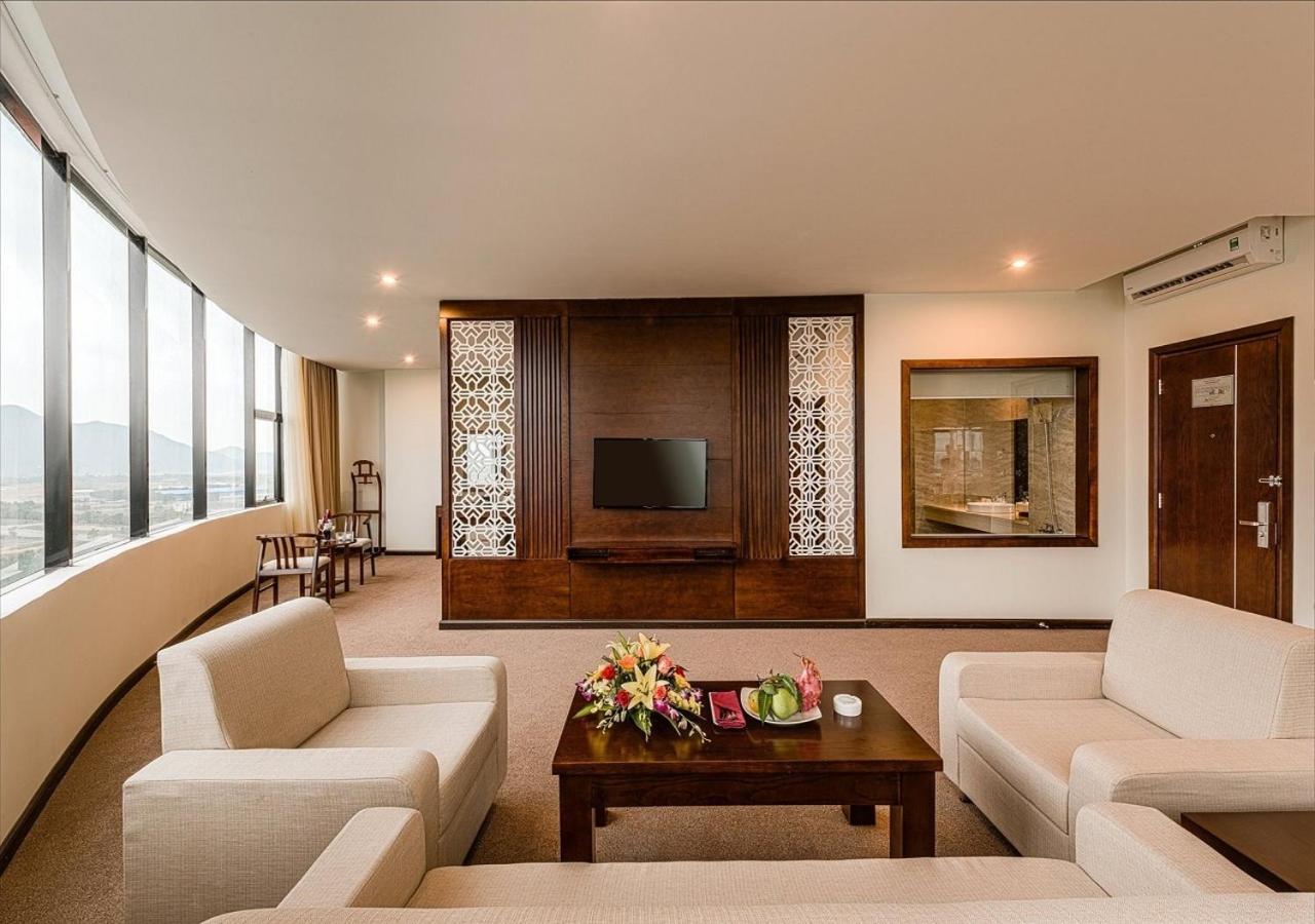 Muong Thanh Grand Ha Tinh Hotel Kỳ Anh Extérieur photo